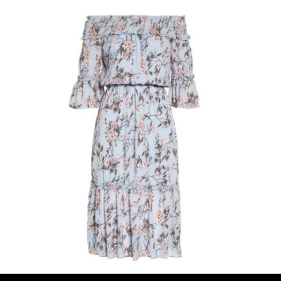 Chelsea28 Floral Midi Dress - Picture 3 of 3
